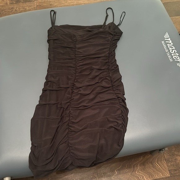 Black dynamite dress - Picture 2 of 8